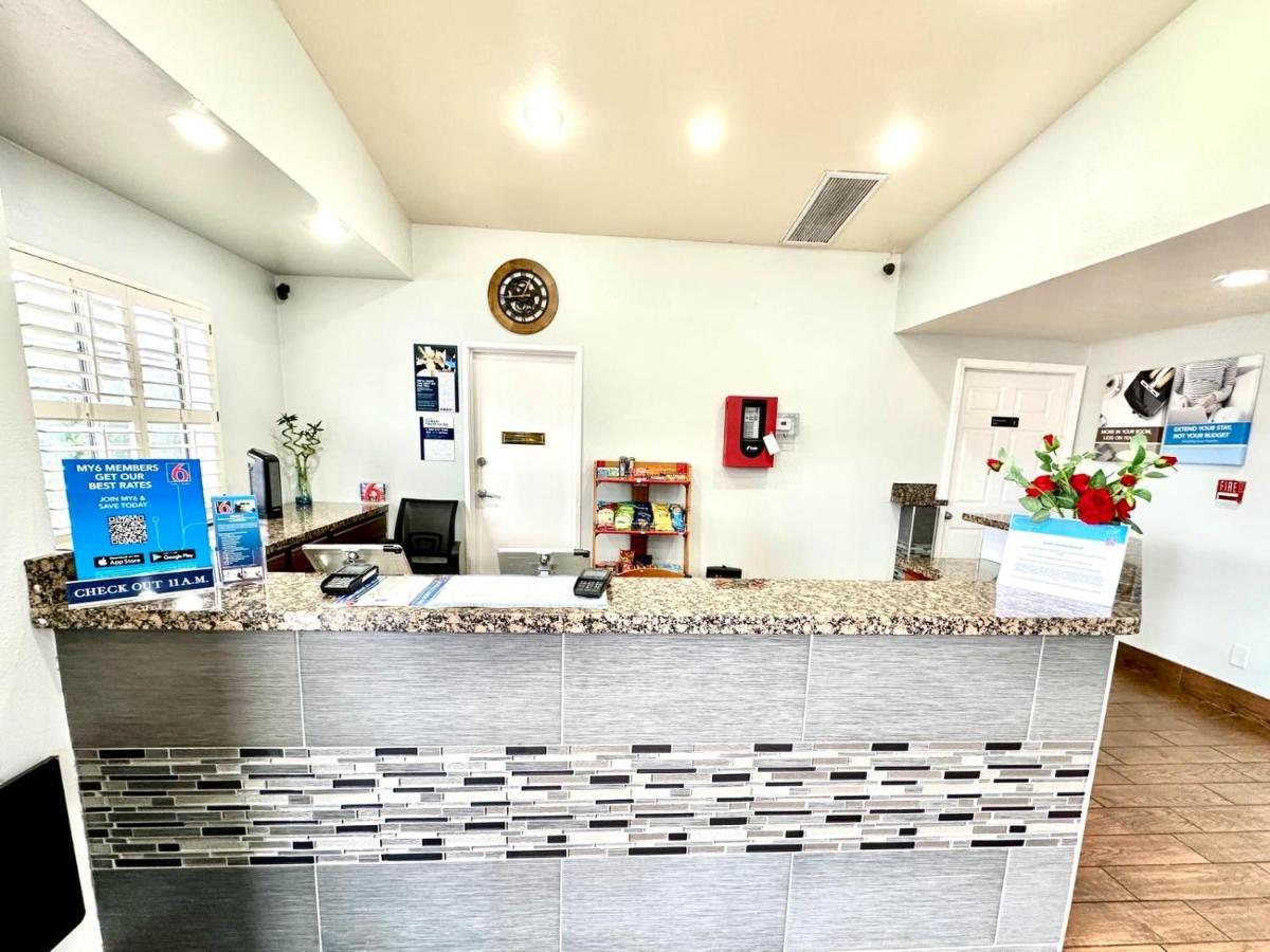 弗拉格斯塔夫豪生国际酒店 外观 照片